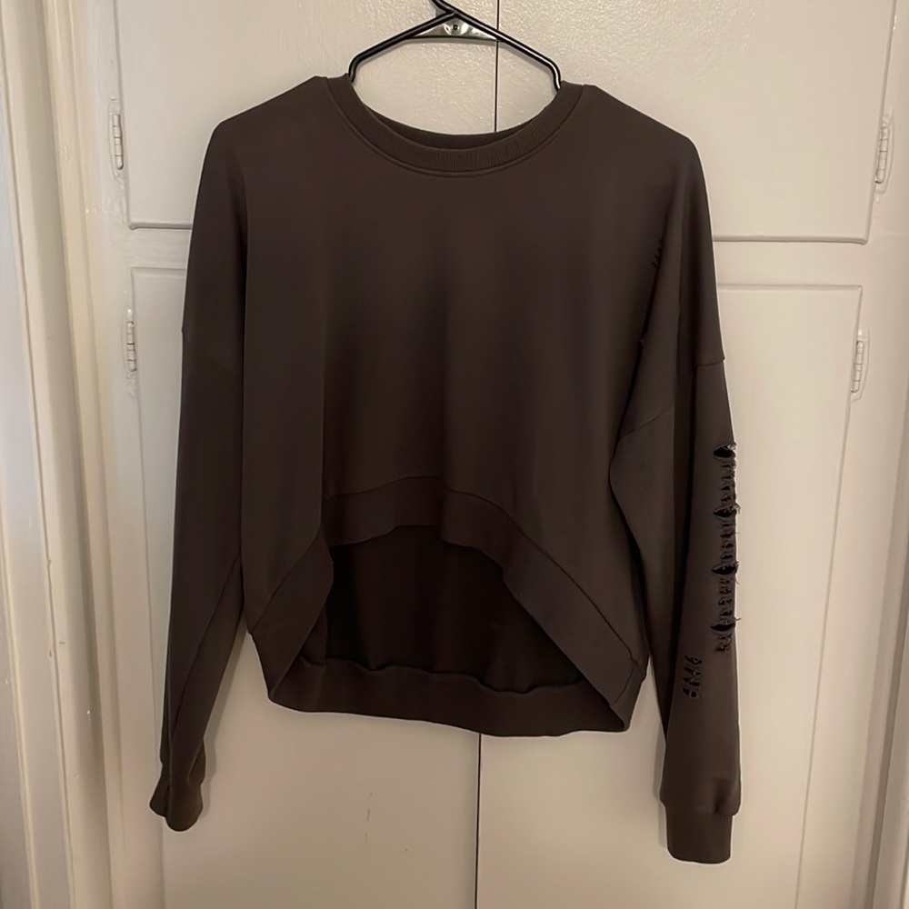 Cropped sweatshirt
